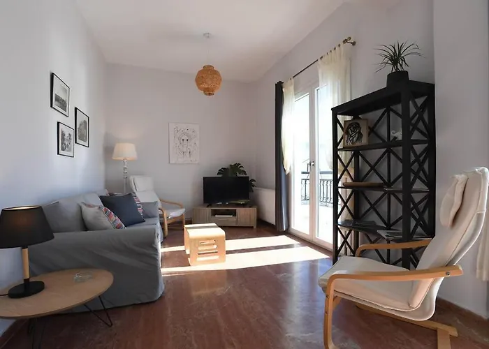 Peter's House Daire Tínos