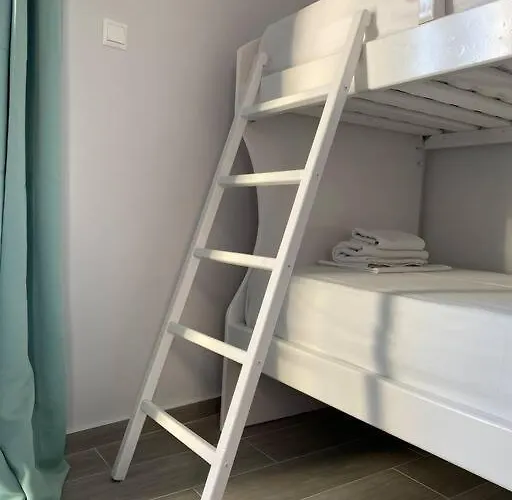 Peter's House Apartman *